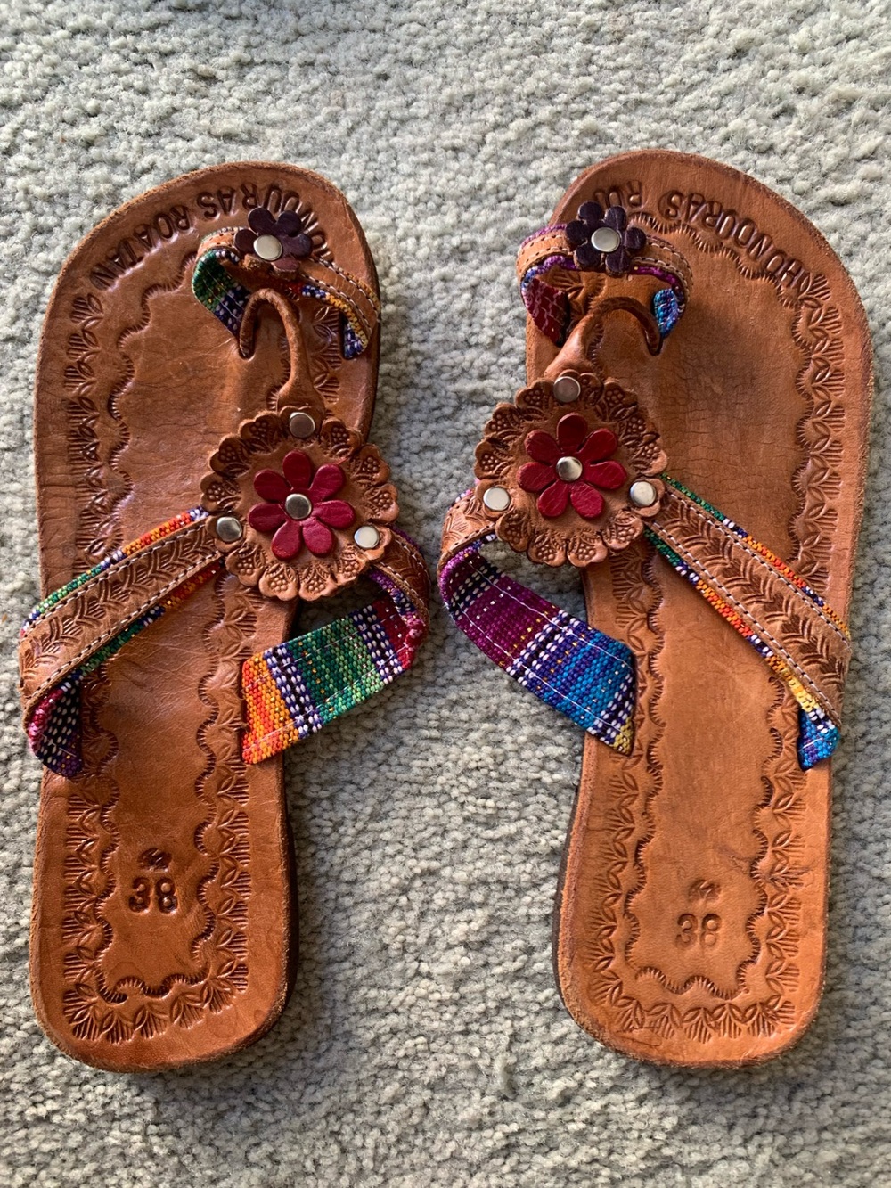 Handcrafted Multicolor Leather Flower Thong Sandals - Size 38